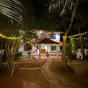 Barefoot Hostels, India
